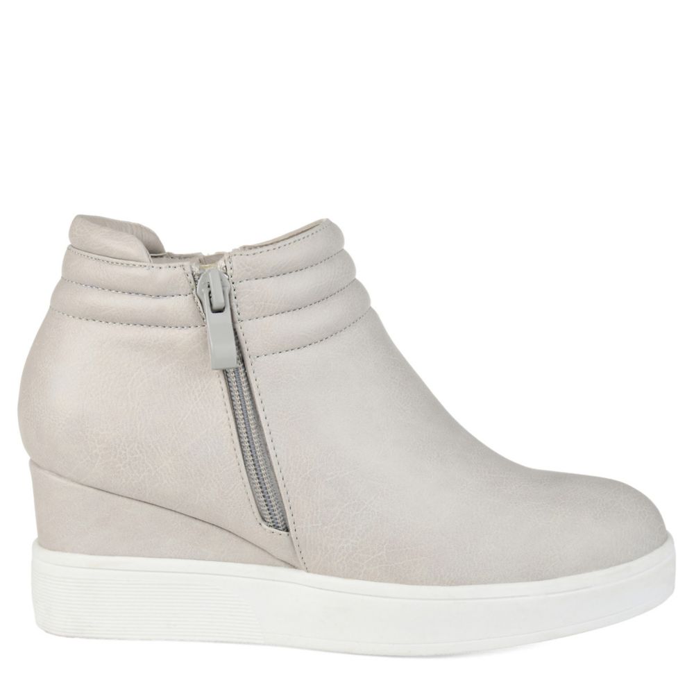 Journee Collection Womens Remmy Wedge Sneaker