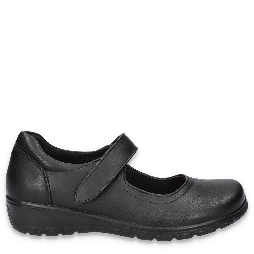 Easy Street Womens Archer Loafer