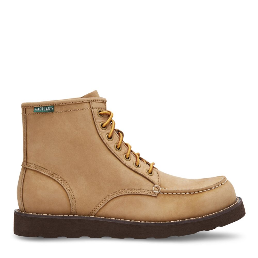 Eastland Men's Lumber Up Lace-Up Boot
