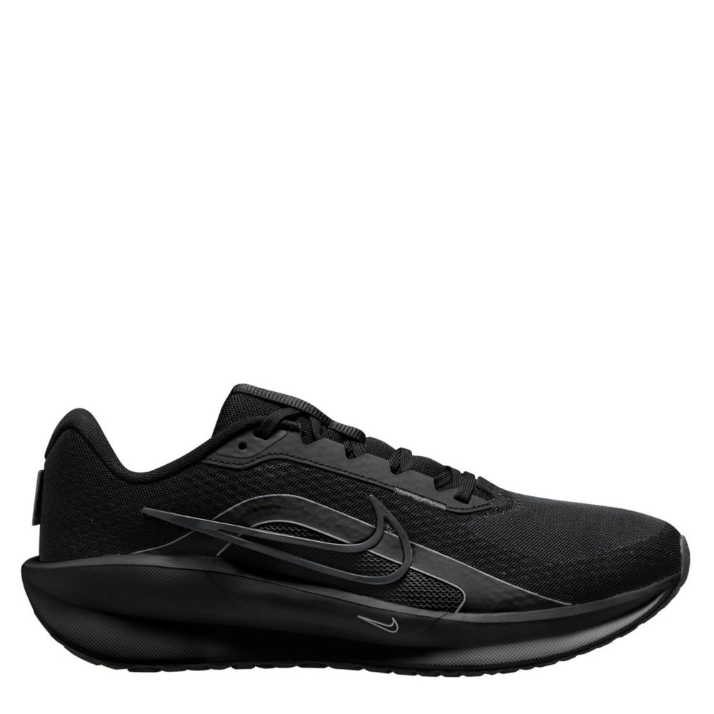 Nike Men's Downshifter 13 Running Shoe  - Black Size 7M
