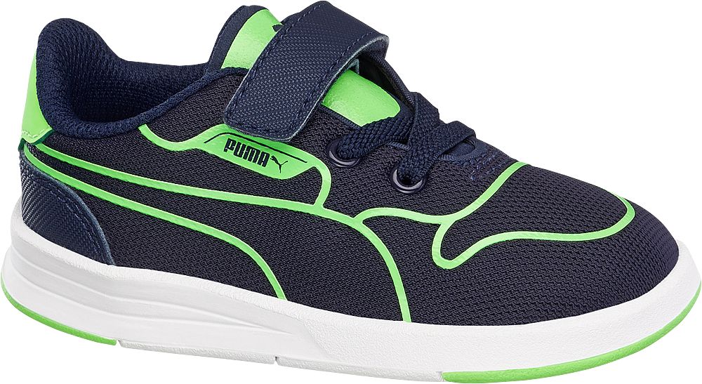 Deportiva con velcro Deportiva con velcro
