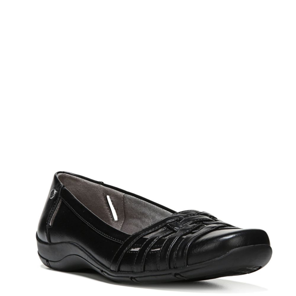 womens lifestride flats