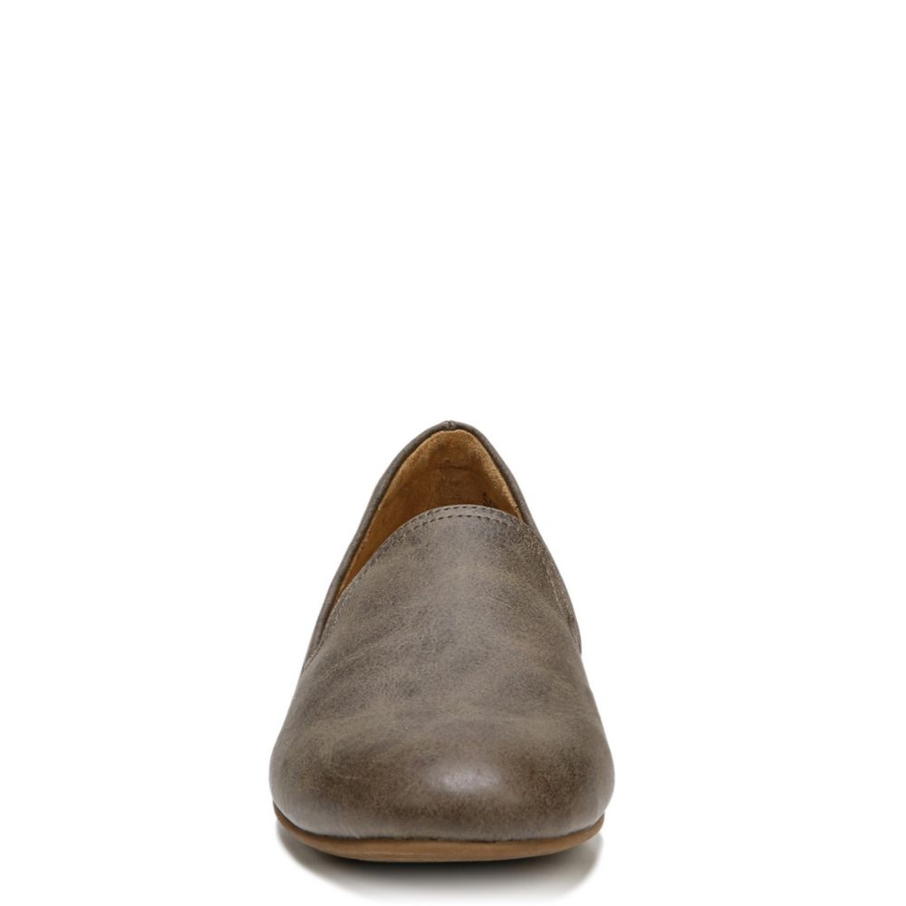 naturalizer alexis loafer