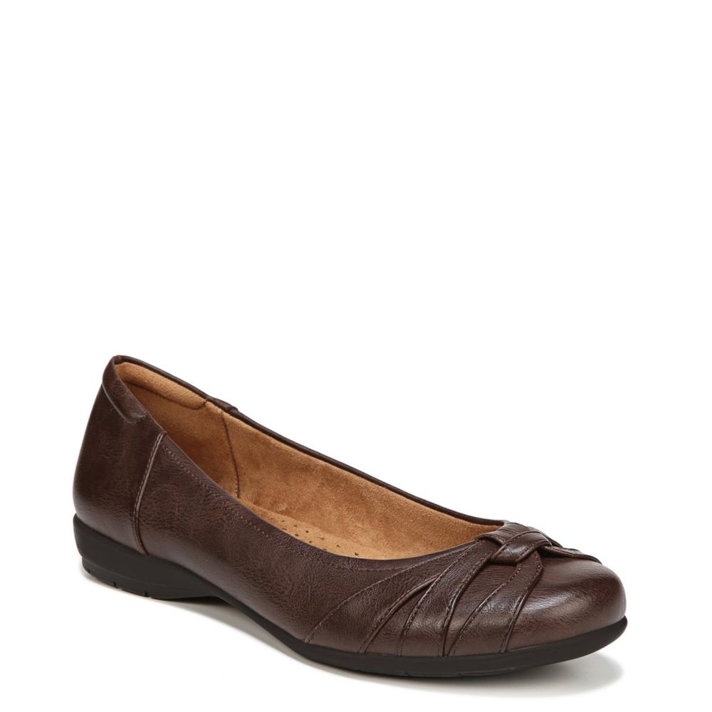 Dark brown 2025 flat shoes