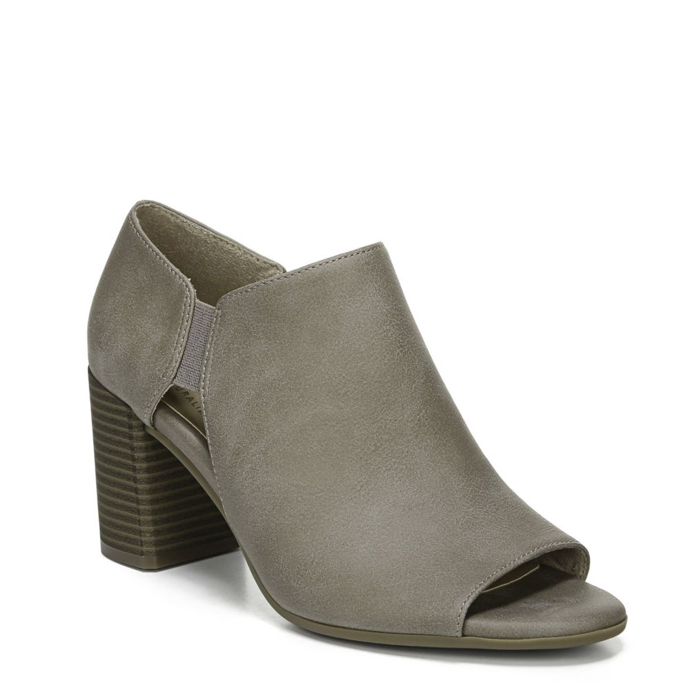 Grey Naturalizer Womens Cody | Casual | Rack Room Shoes
