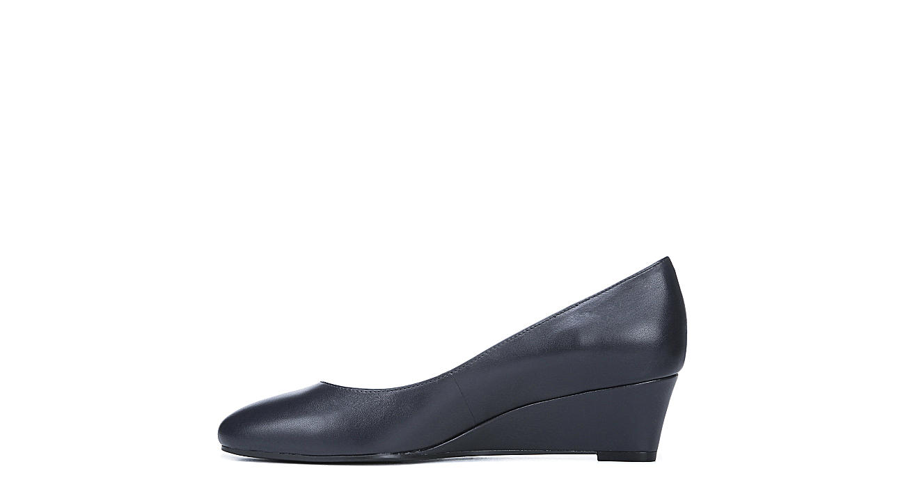 Navy Naturalizer Womens Pilar Pump | Dress | Rack Room Shoes