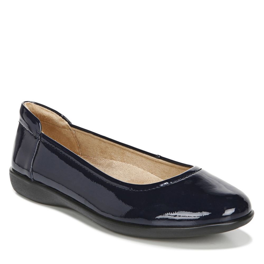 naturalizer flexy flats navy