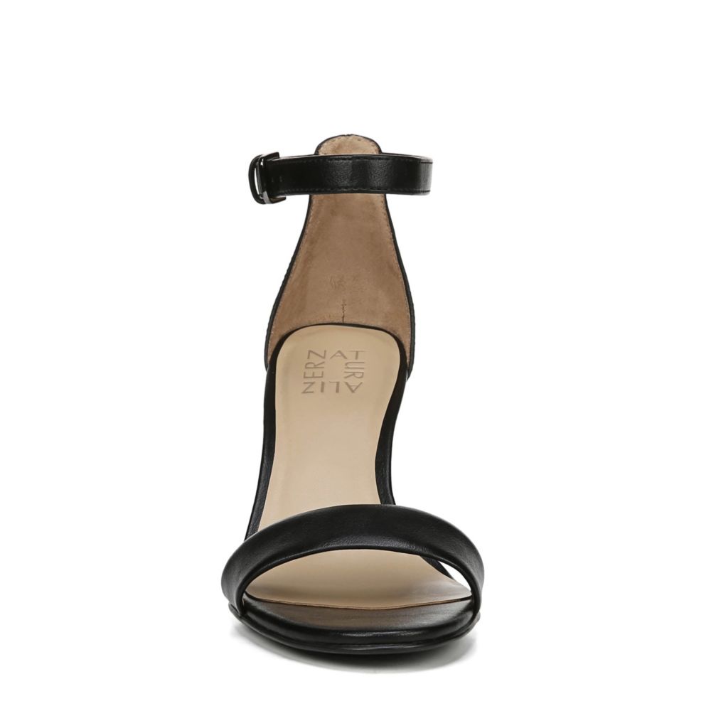 naturalizer leah sandal