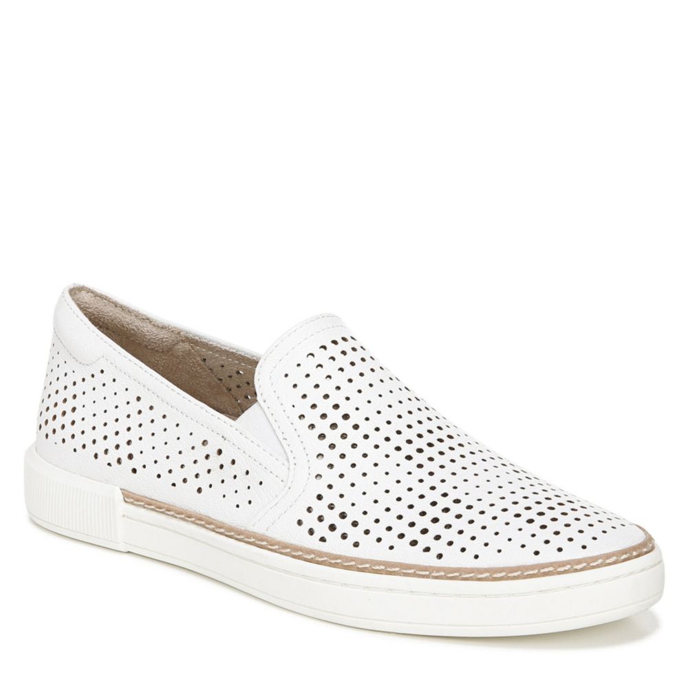 naturalizer slip on