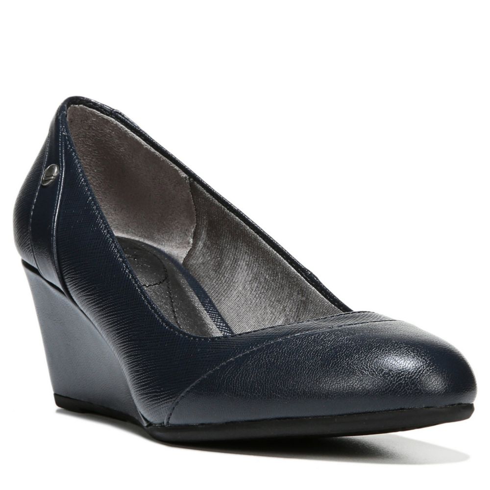 Lifestride cheap navy pumps