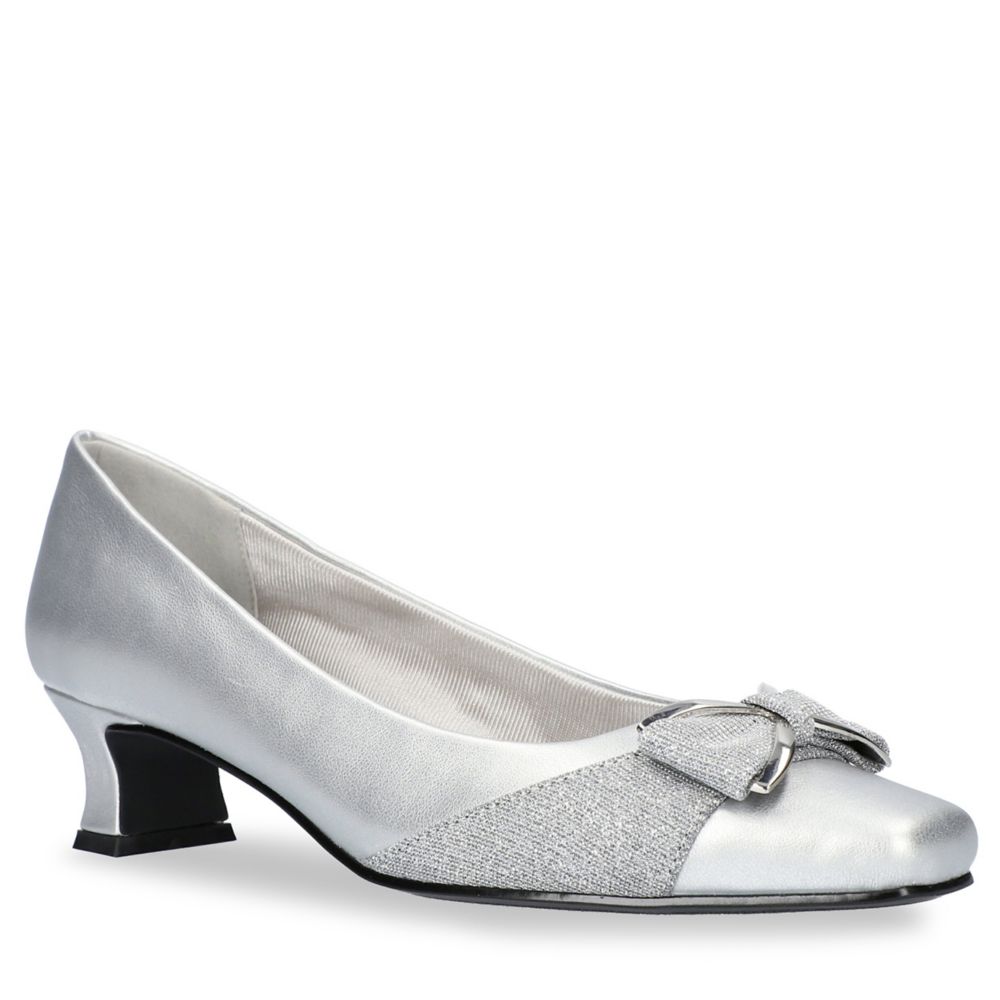 easy street silver dress shoes