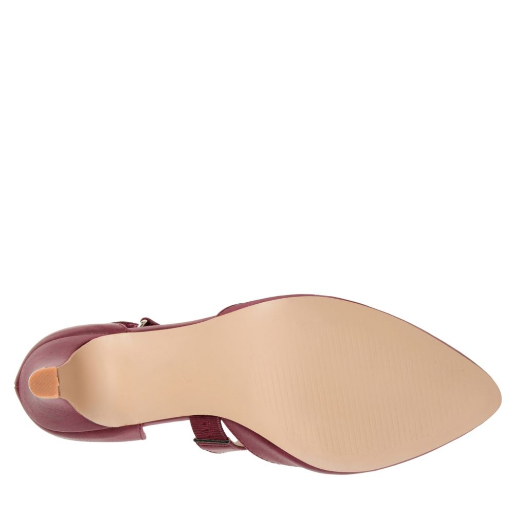 journee tillis pump