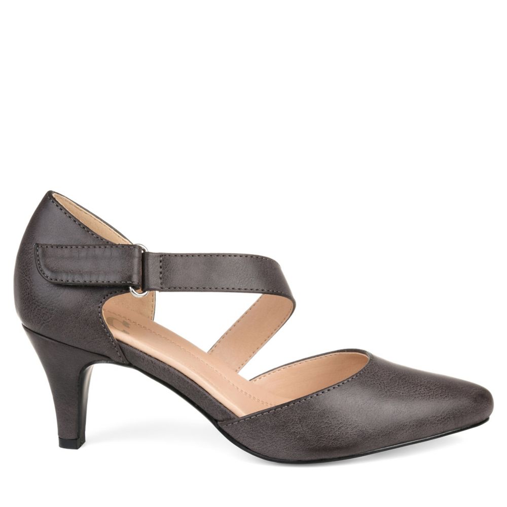 journee tillis pump