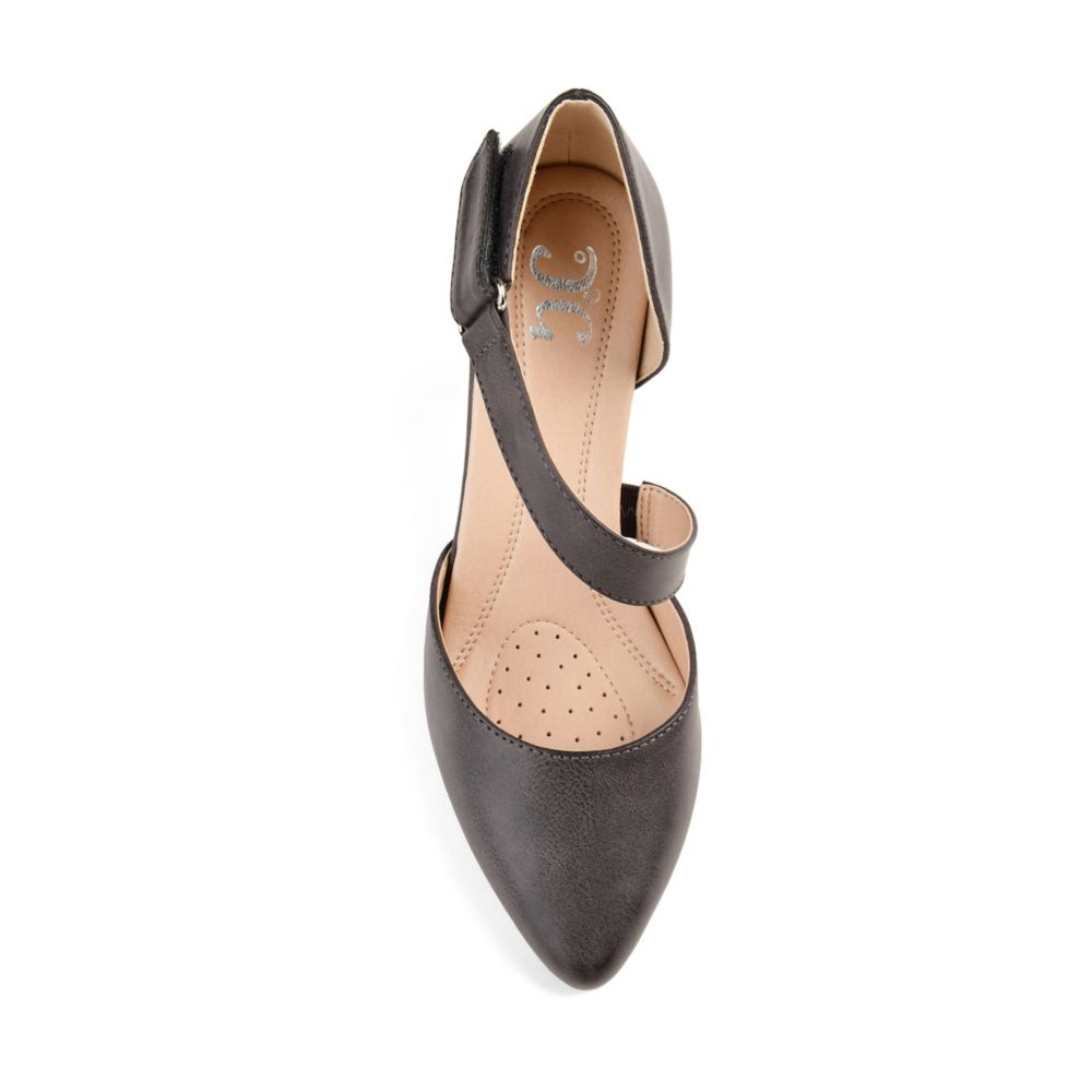 journee tillis pump