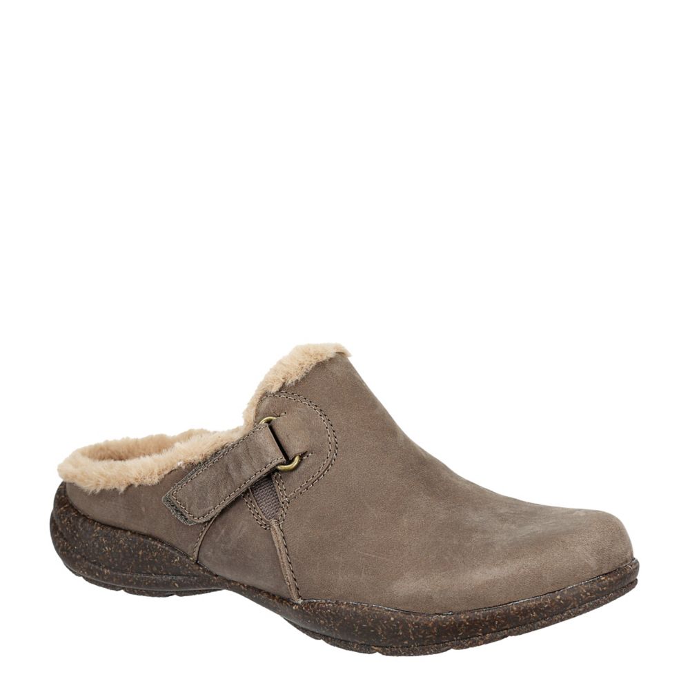 clarks step sleep faux fur clog