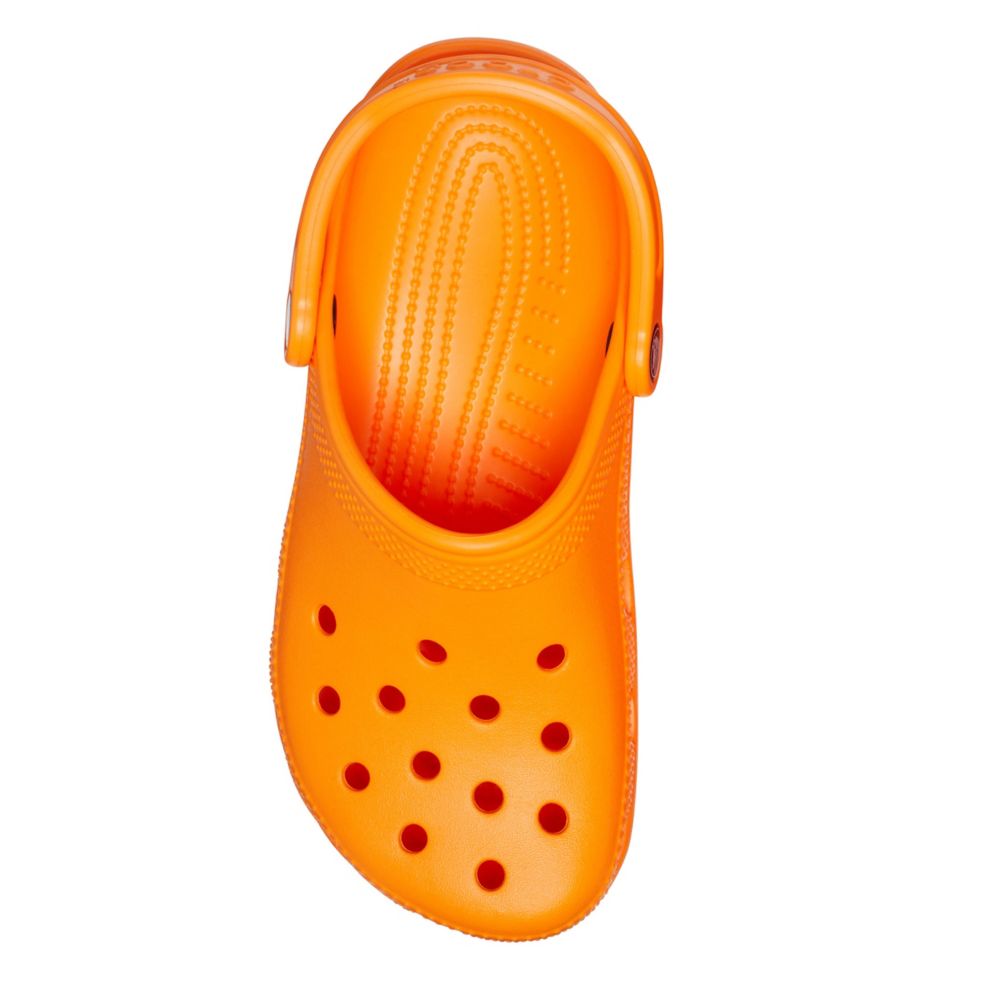 Orange crocs best sale size 8