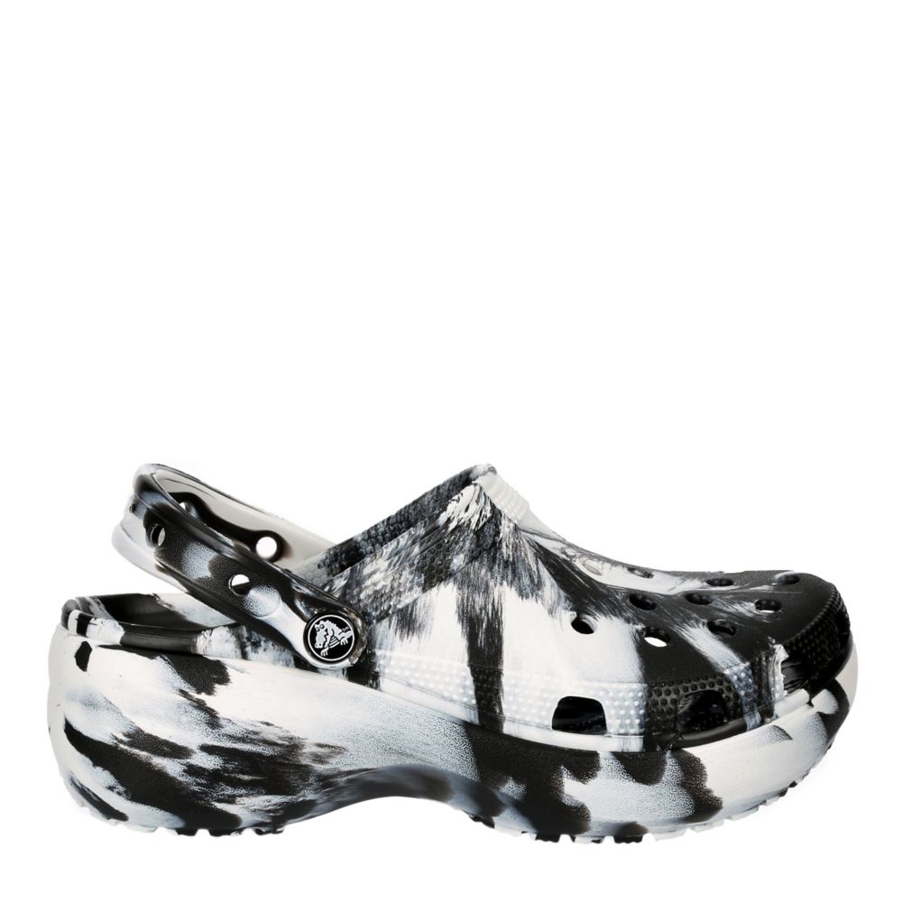 crocs platforms black
