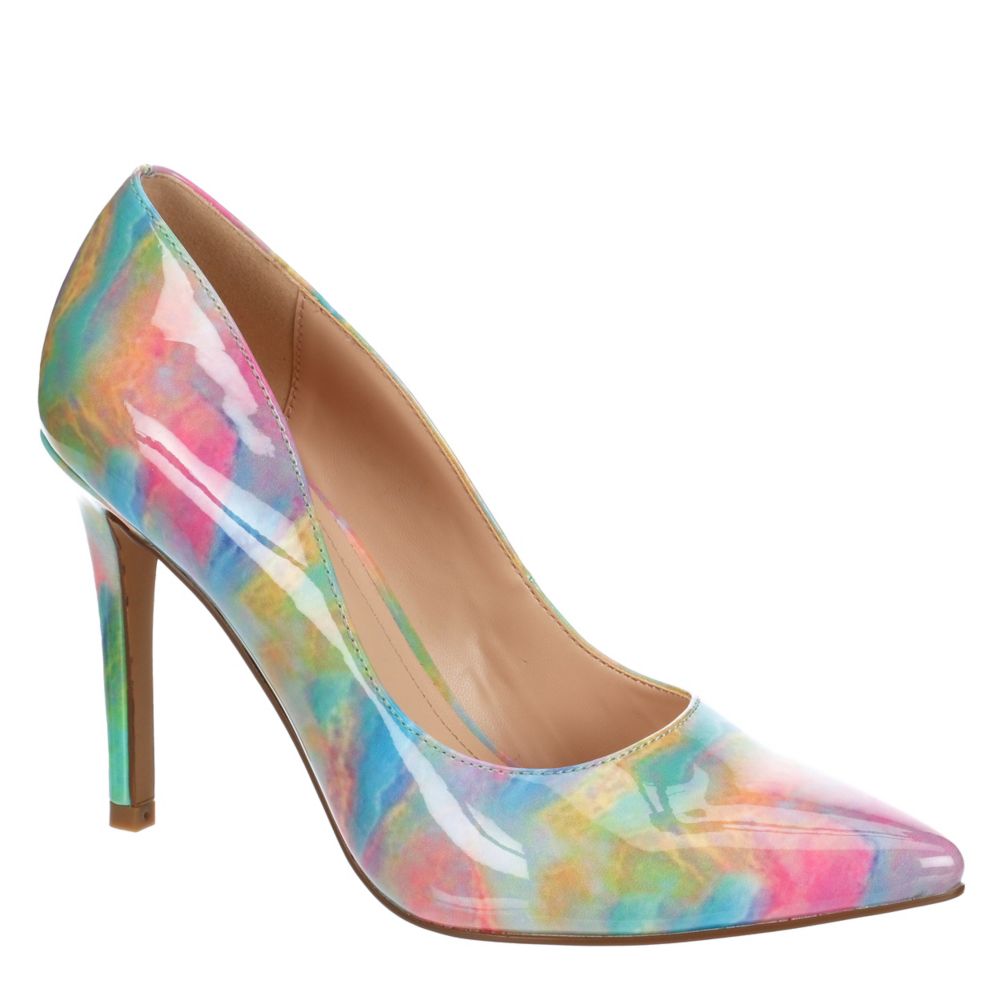 Multicolor pumps store