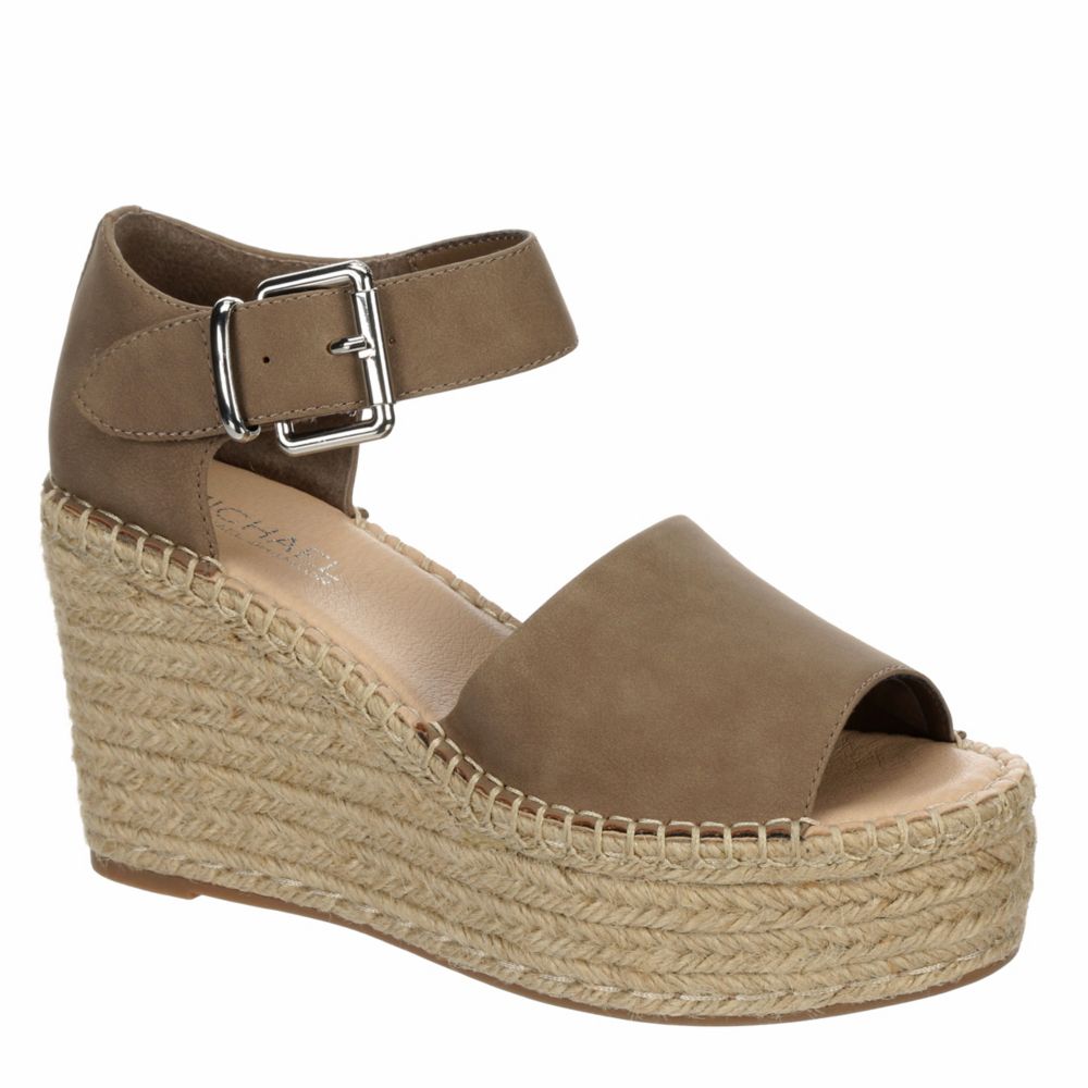 Taupe wedge clearance