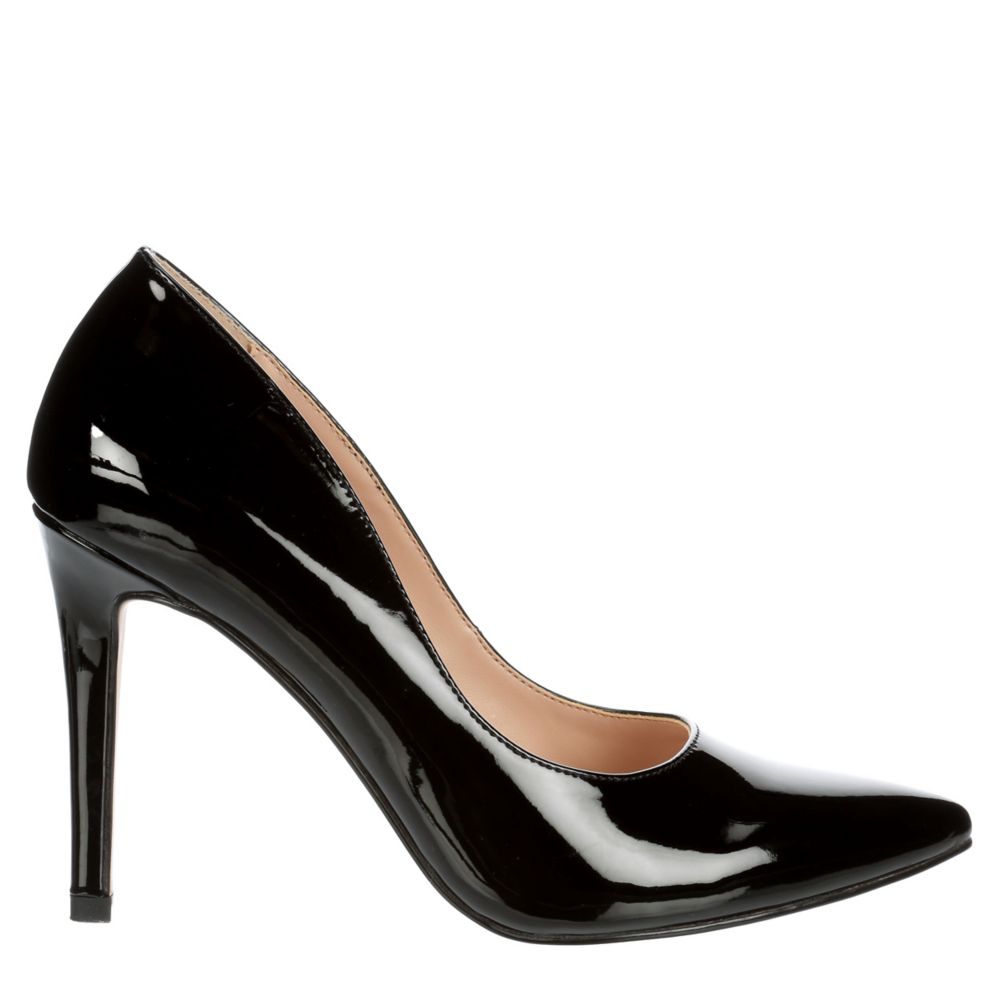 Reggie Onix Black Leather Pumps