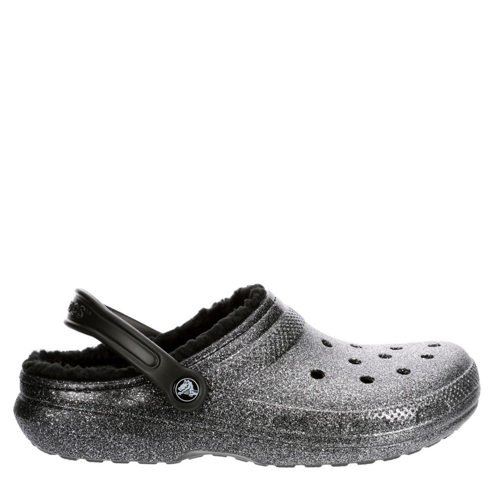 ladies lined crocs size 6