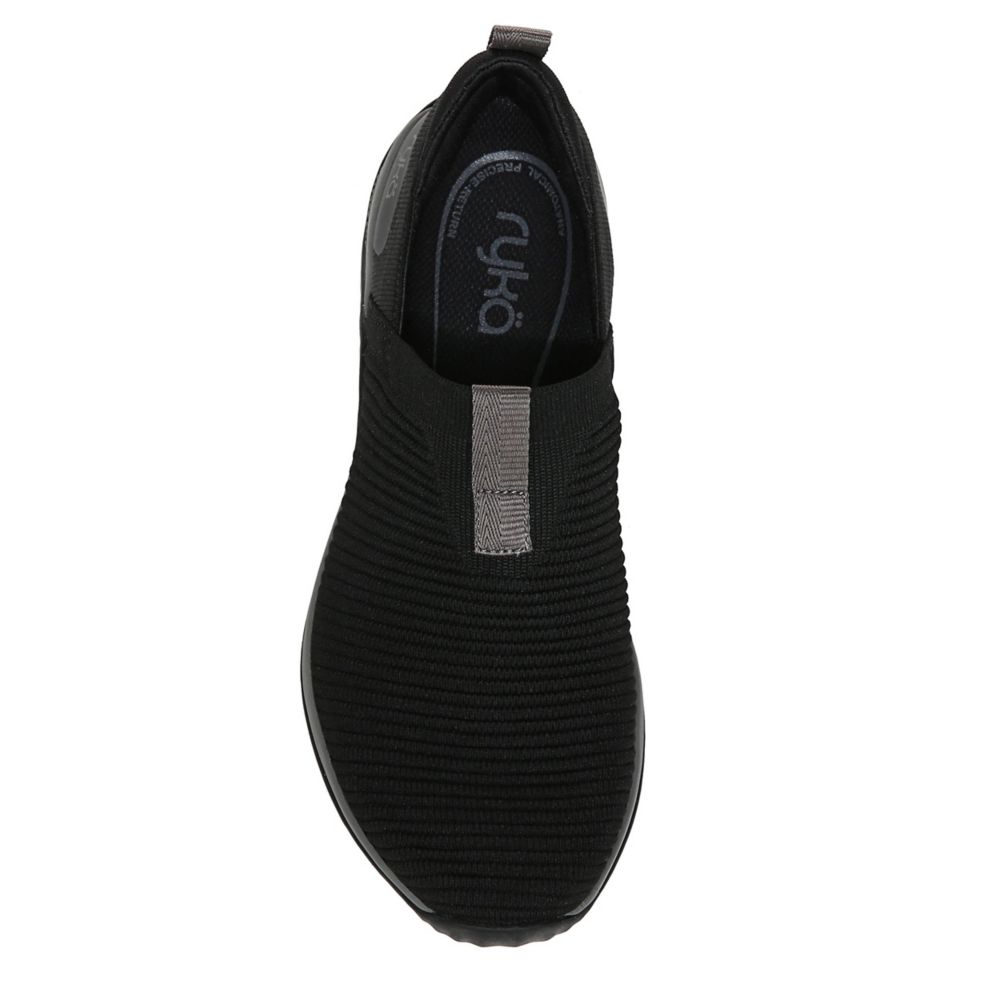 WOMENS ECHO KNIT SLIP ON SNEAKER