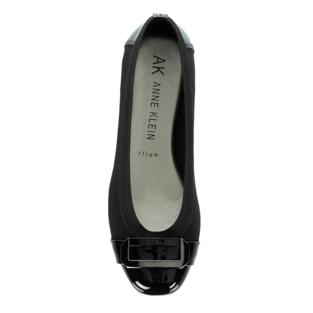 Anne klein store ursula flats