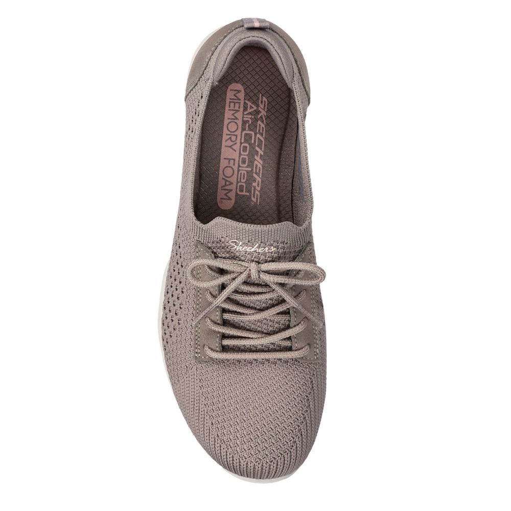 WOMENS NEWBURY ST SLIP ON SNEAKER