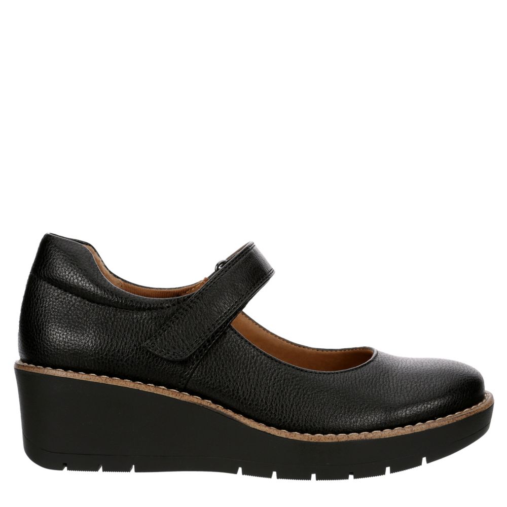 Black Womens Fairton Clog | Eurosoft | Rack Room Shoes