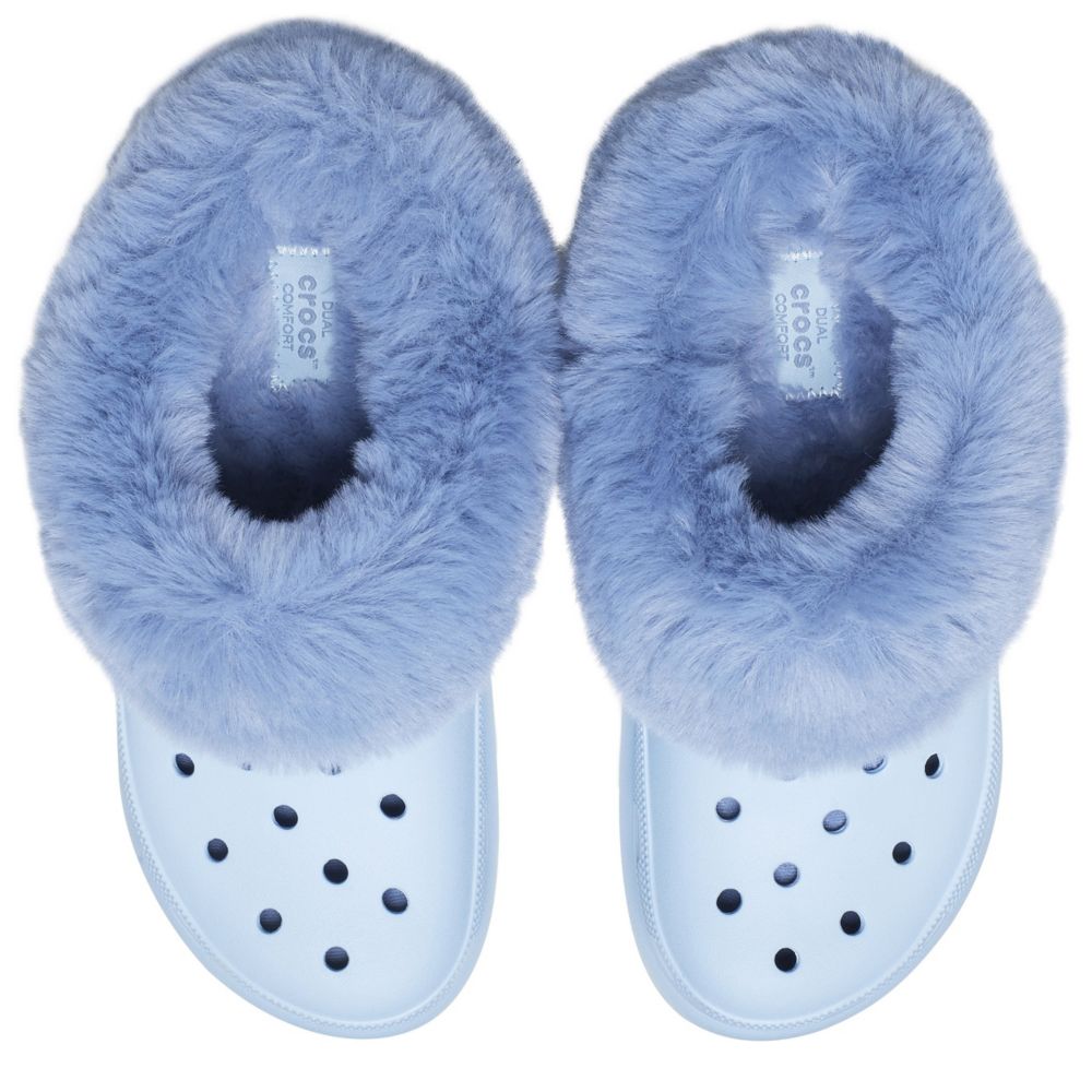 Pale blue best sale crocs with fur