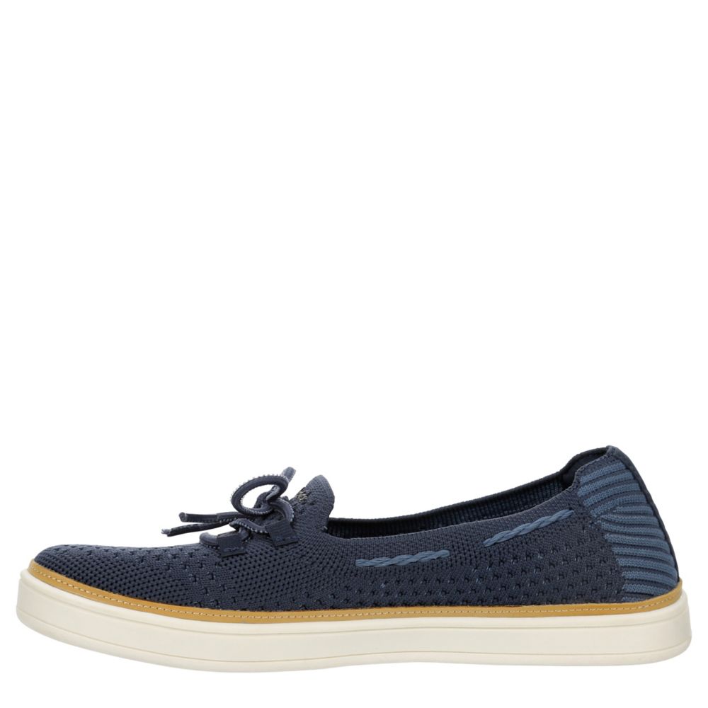 WOMENS COASTAL DRIVE SNEAKER