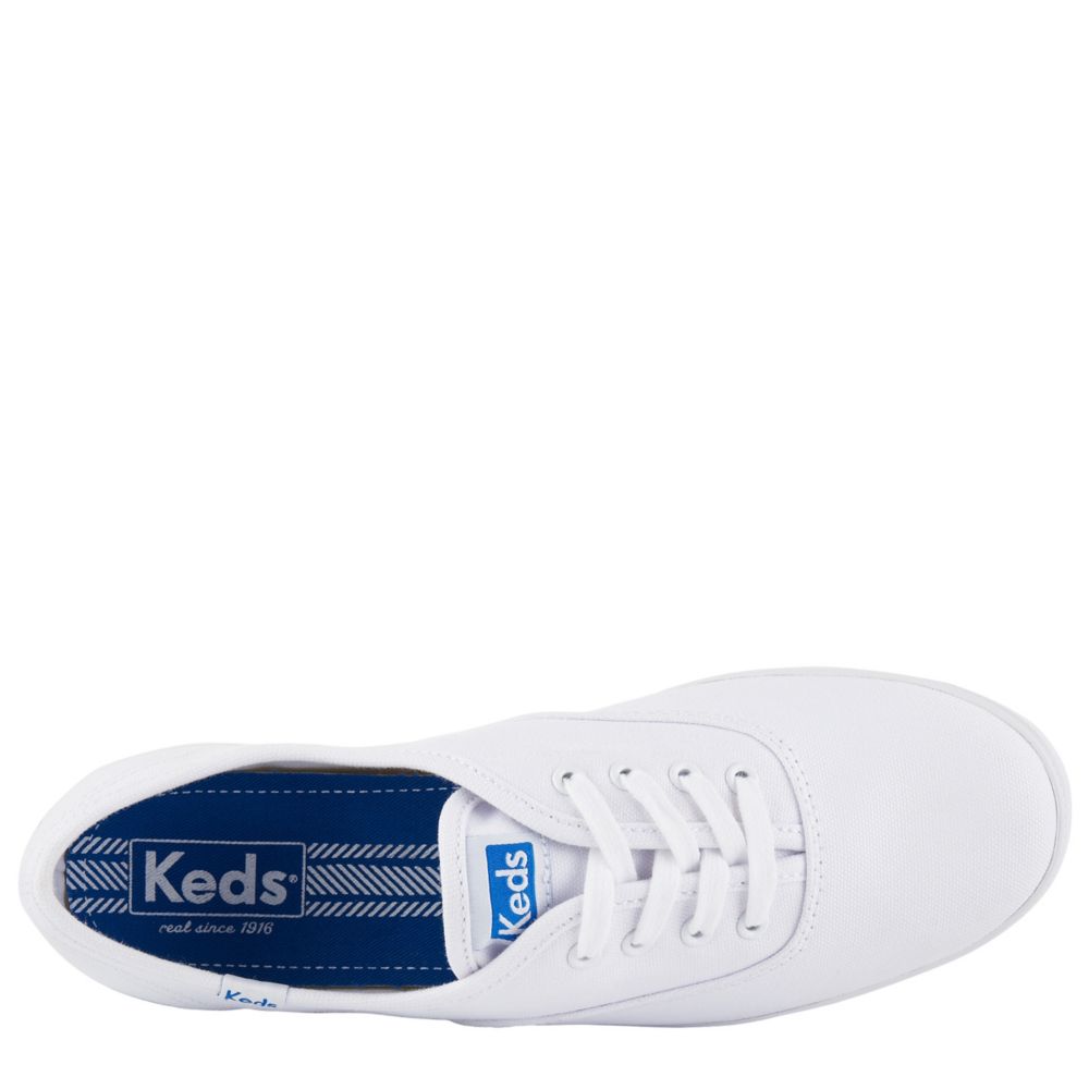 Caslon ® Vick Platform Sneaker In White At Nordstrom Rack