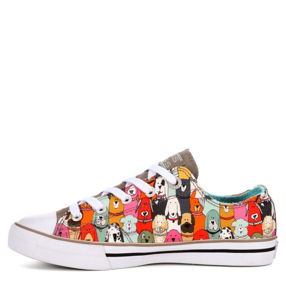 Skechers store dandy dogs