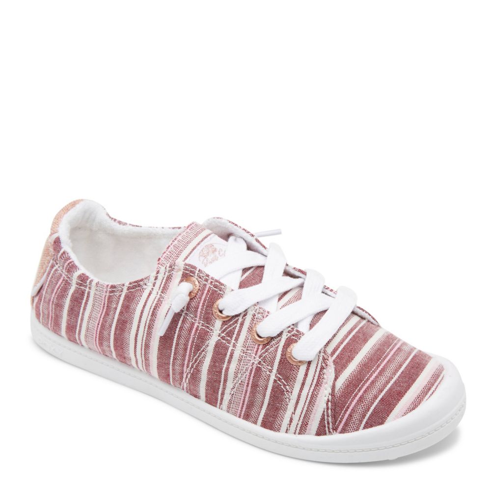 burgundy casual shoes