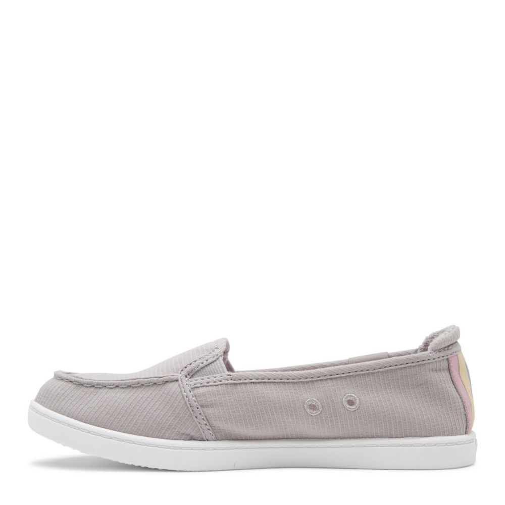 roxy women's minnow slip on sneaker