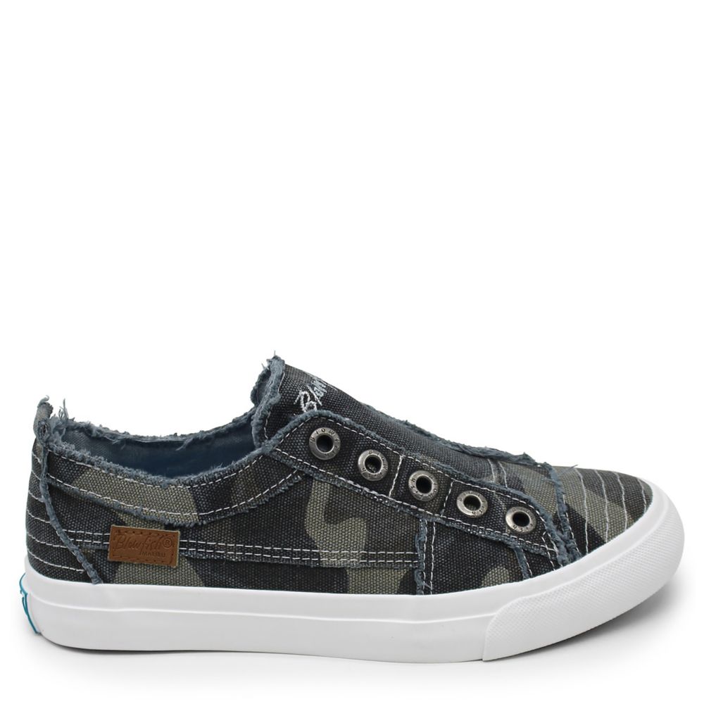 blowfish women's play slip on sneaker camo