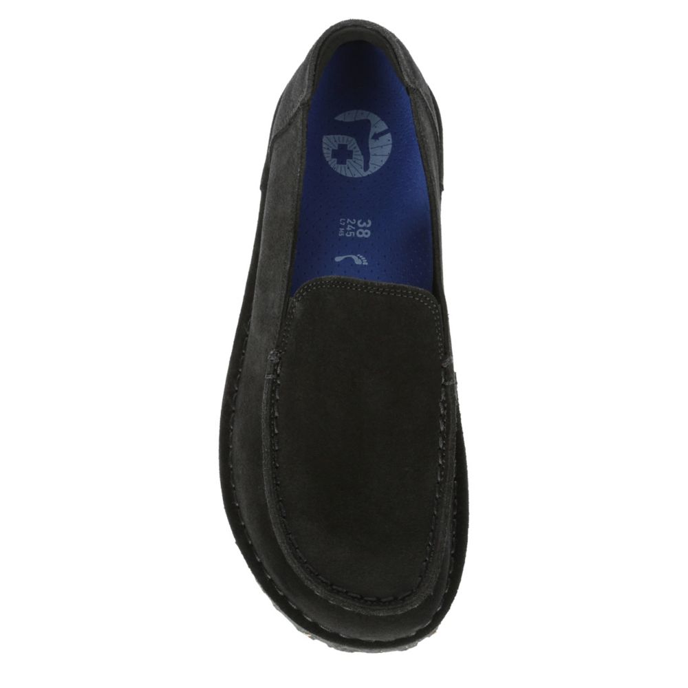 WOMENS UTTI SLIP-ON LOAFER