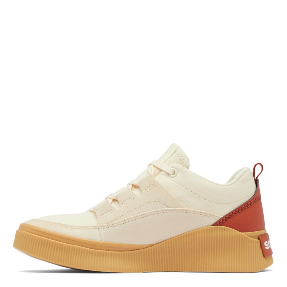 WOMENS OUT N ABOUT IV LOW SNEAKER