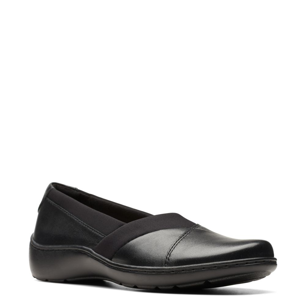 WOMENS CORA CHARM LOAFER