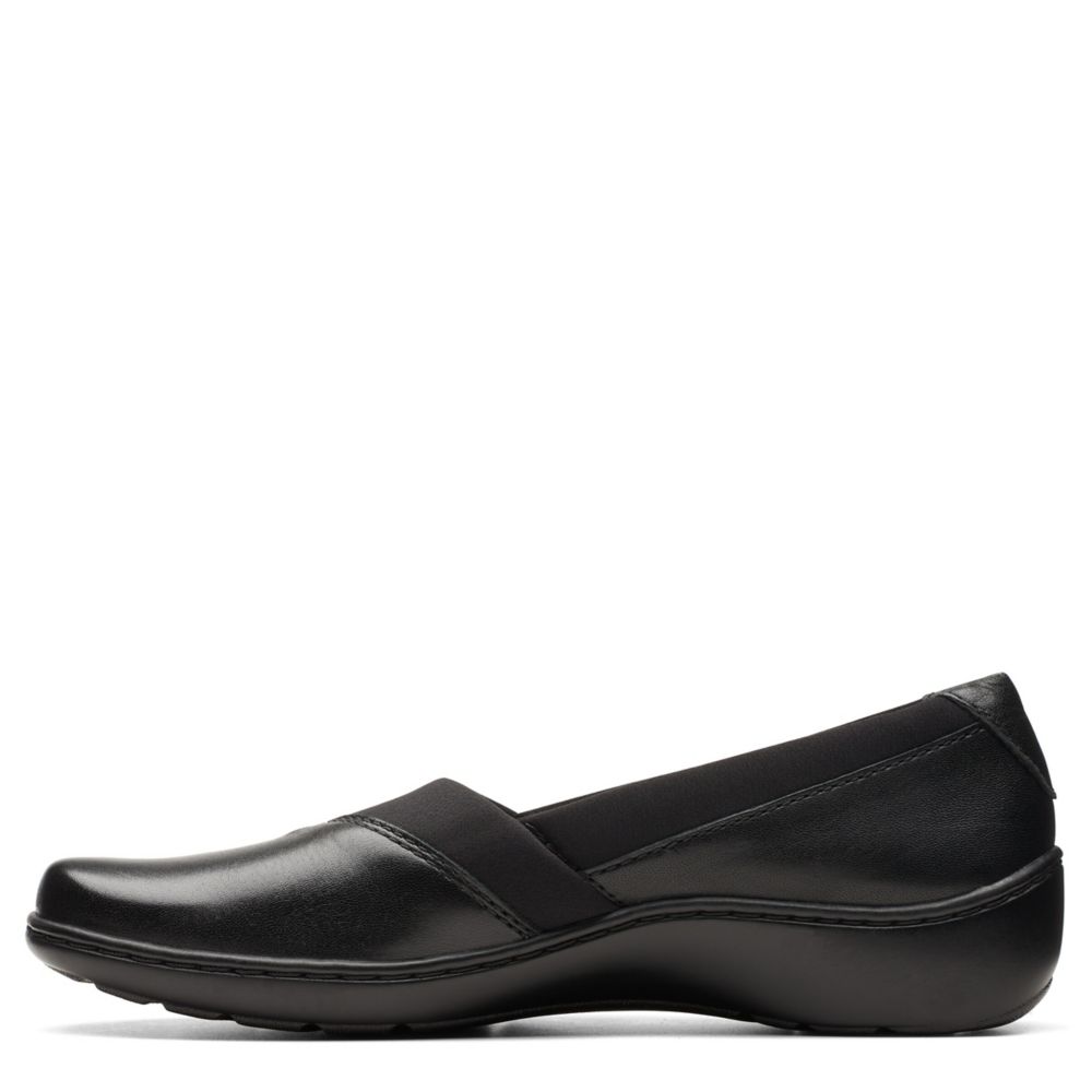 WOMENS CORA CHARM LOAFER