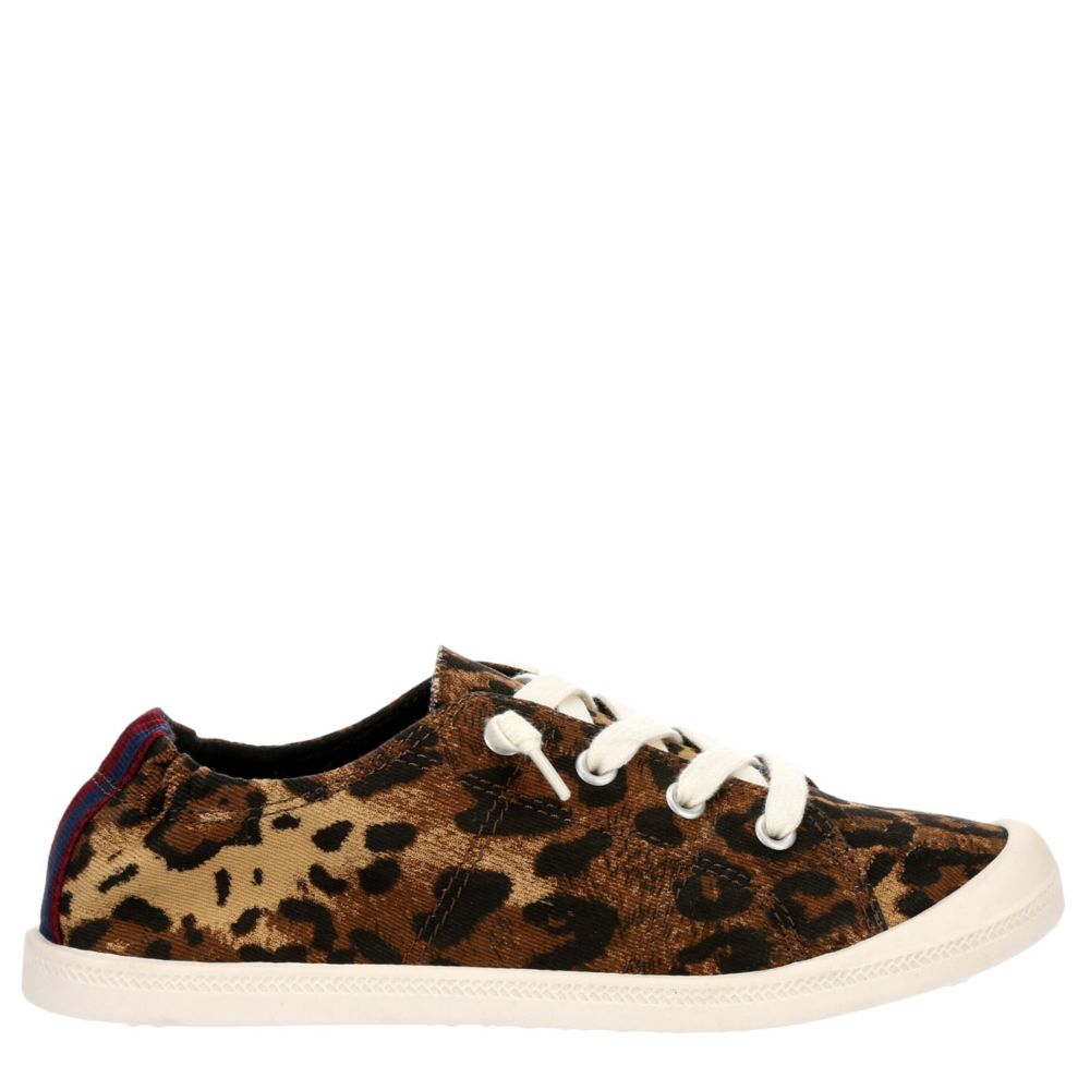 womens madden girl gemma slip on casual shoe