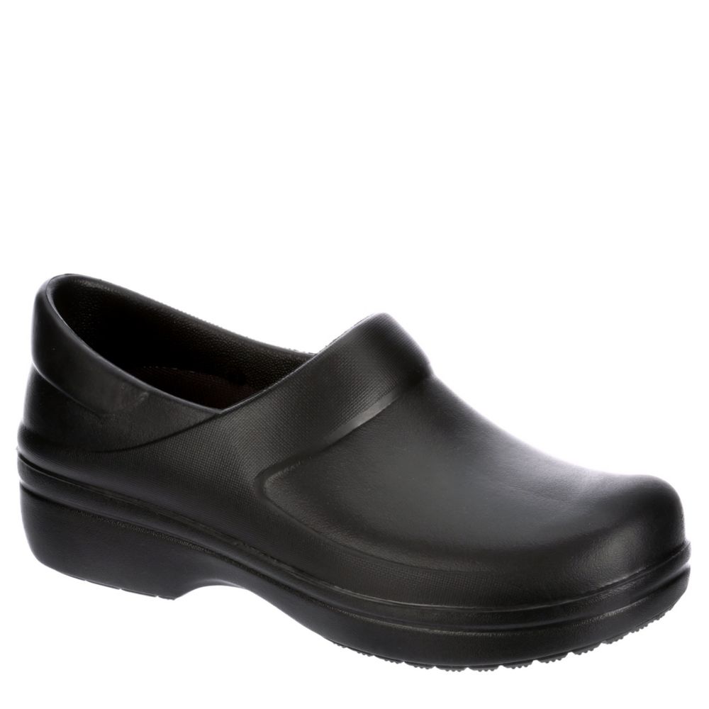 womens black clog shoes