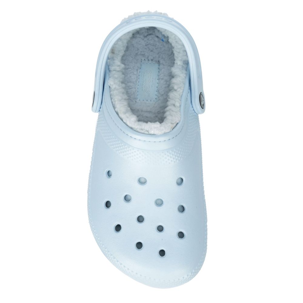 fuzzy crocs light blue