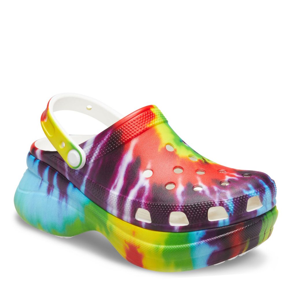 tie dye crocs rack room shoes