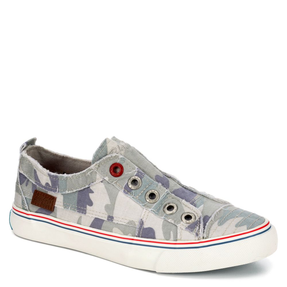 blowfish women's play slip on sneaker camo