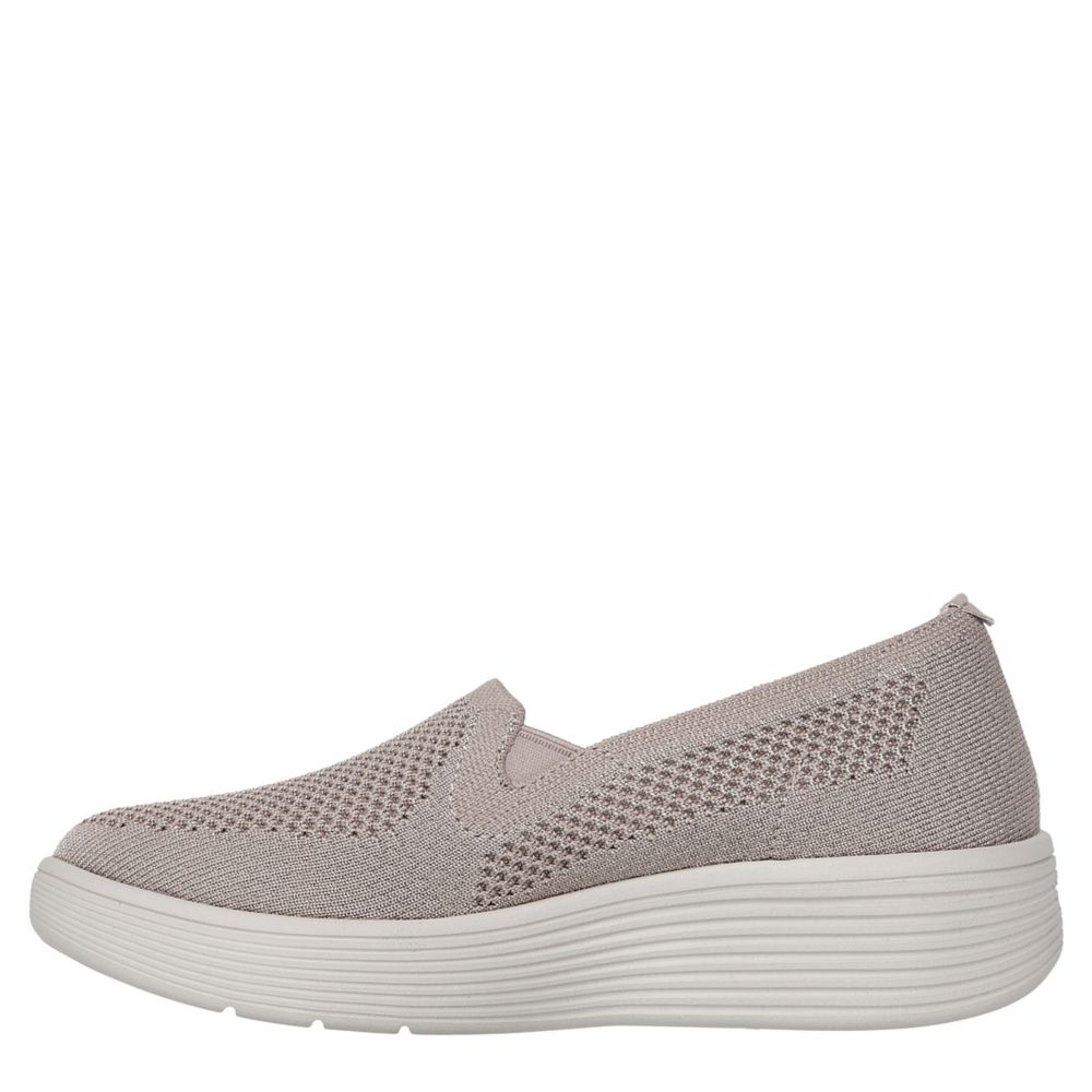 WOMENS ARCH FIT LAGUNA SLIP ON SNEAKER