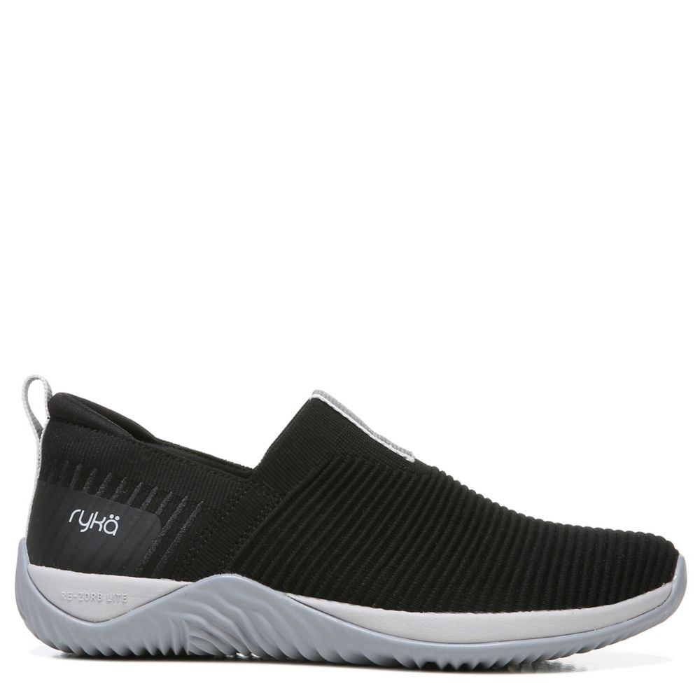 WOMENS ECHO KNIT SLIP ON SNEAKER