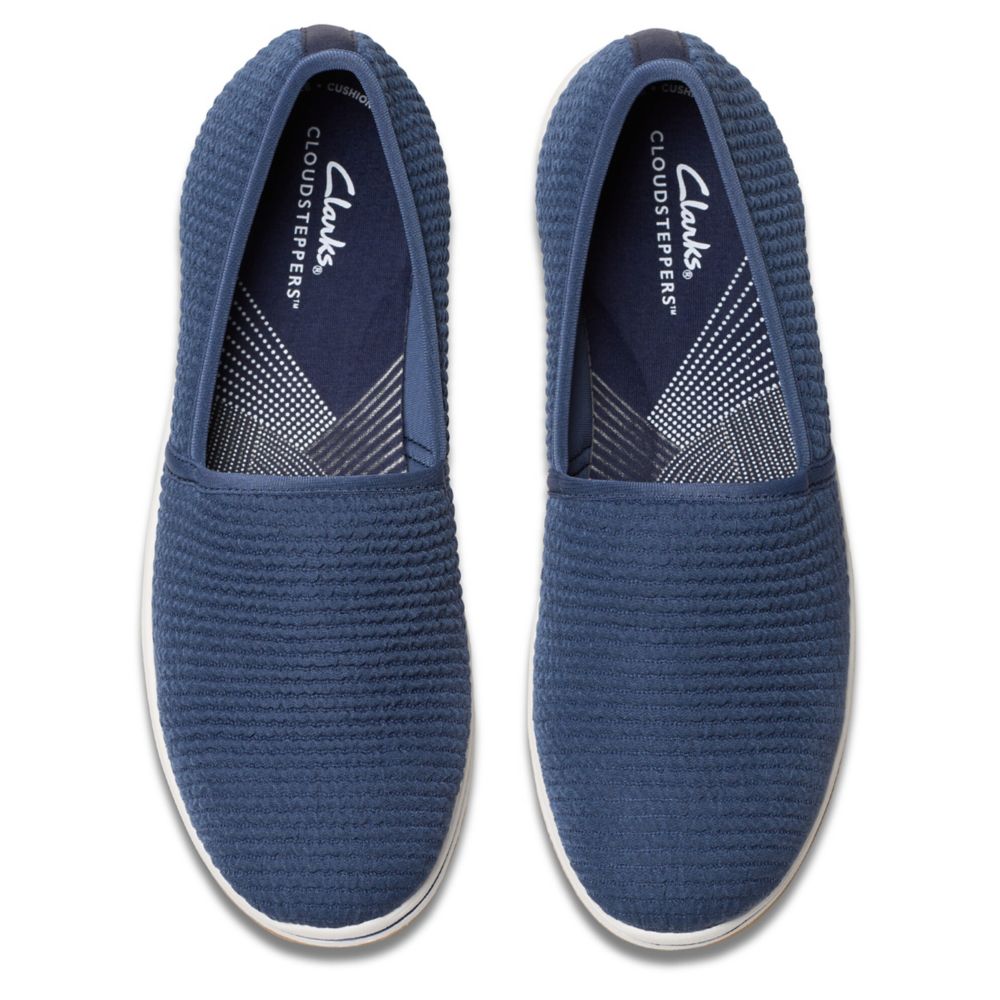 WOMENS  BREEZE STRETCH SLIP ON SNEAKER