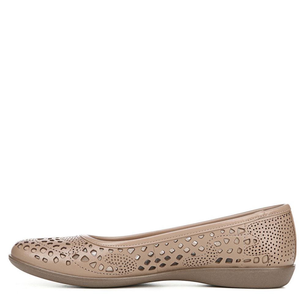 Naturalizer Womens Felicite Flat 