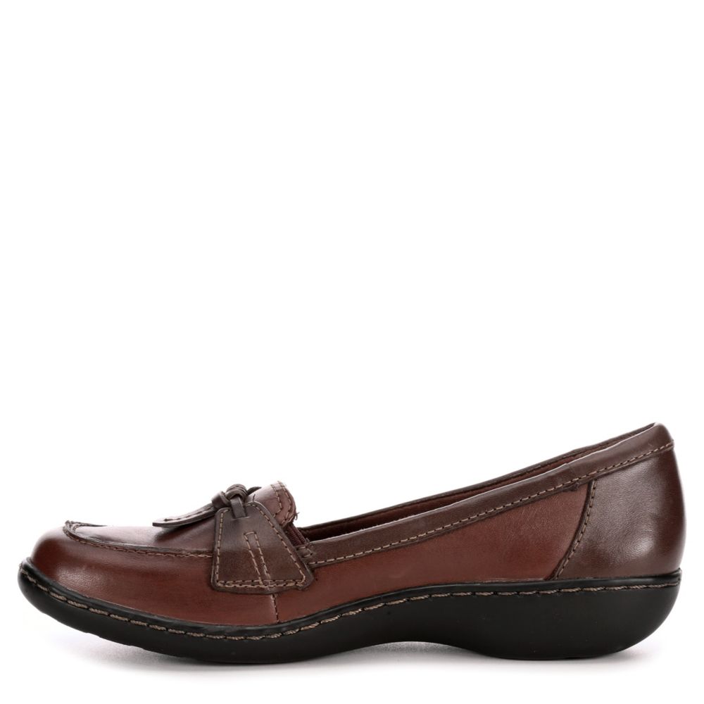 clarks bubble loafer